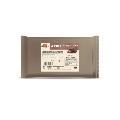 Embalagem plástica bege de 1kg de chocolate de leite Martini Ariba, 32% cacau, com rótulo e pedaços de chocolate