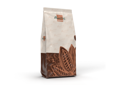 Saqueta de pé de chocolate quente Martini Cioccolato com rótulo creme e ilustrações de vagens de cacau.