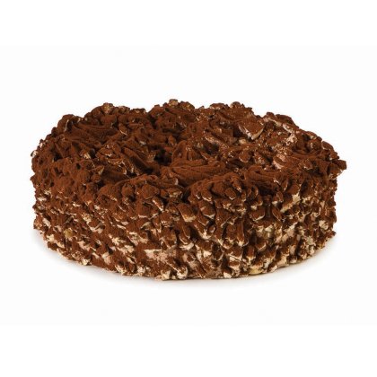 Bolo de chocolate redondo coberto com pedaços de bolacha e polvilhado com cacau em pó, fundo branco.