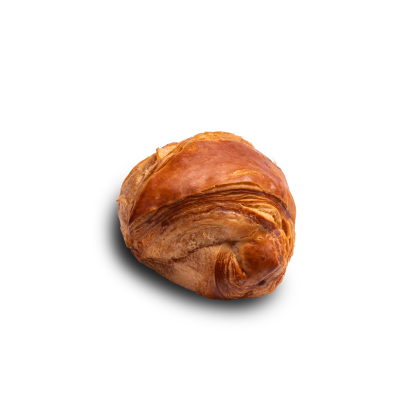 Croissant dourado e estaladiço com formato curvo, sobre fundo branco liso.