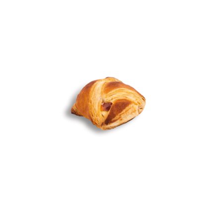 Mini croissant dourado com um toque de recheio de compota vermelha à mostra, fundo branco