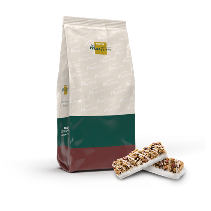 Embalagem Master Martini com rótulo verde e vermelho ao lado de duas barras de granola com chocolate branco.