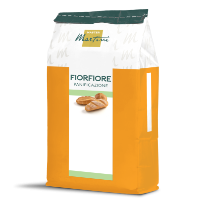 Saco laranja e branco de farinha Master Martini Fiorfiore Panificazione com imagens de baguetes no rótulo