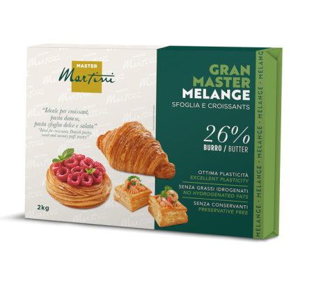 Caixa Master Martini Gran Master Melange de 2kg, manteiga 26%, com croissant, folhado dinamarquês e mini folhados.