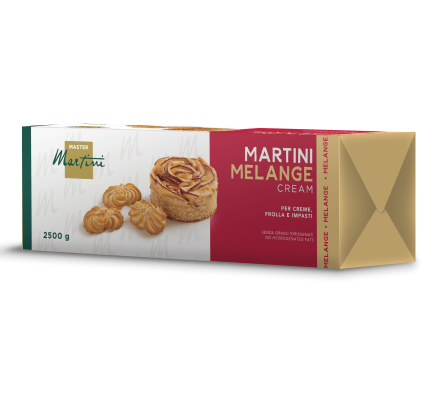 Caixa de Master Martini Melange Cream, 2500g, com pastelaria assada e bolachas amanteigadas na embalagem.